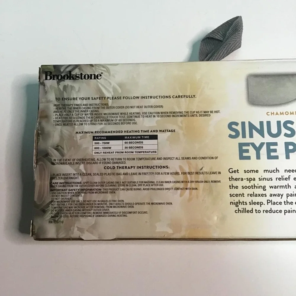 Brookstone Sinus Relief Eye Pillow Chamomile Scented Hot Cold Therapy Gray NEW